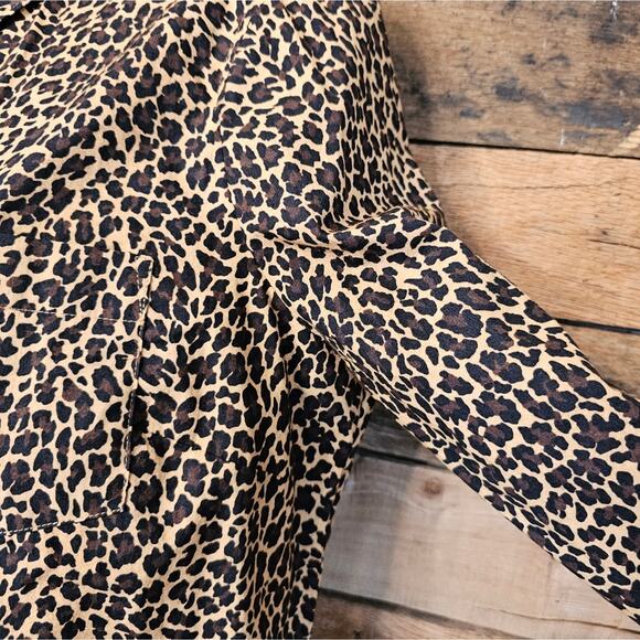 J. Crew women's animal print causal button up shirt size M - Picture 8 of 14